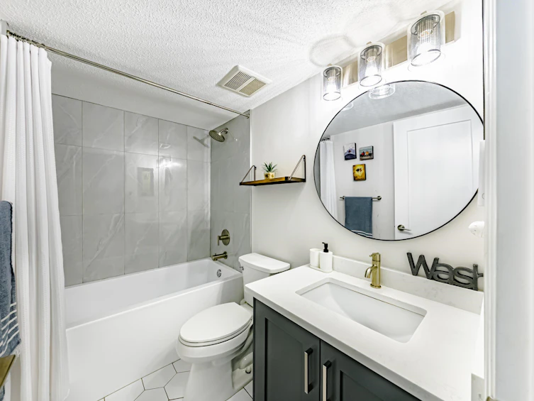 2162 E Kent Avenue South, Vancouver, BC, V5P 4X2 - 24