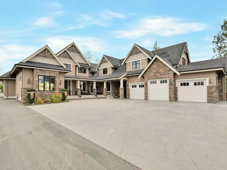 3598 272 Street, Langley, BC, V4W 1R6 - 2