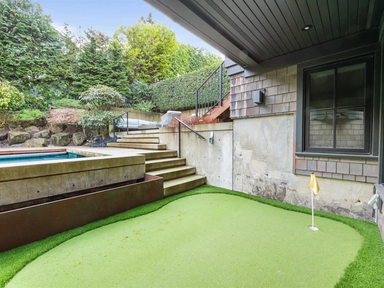 4546 Langara Avenue, Vancouver, BC, V6R 1C8 - 23