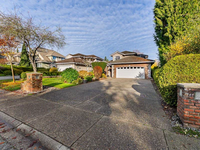 16545 10 Avenue - 2