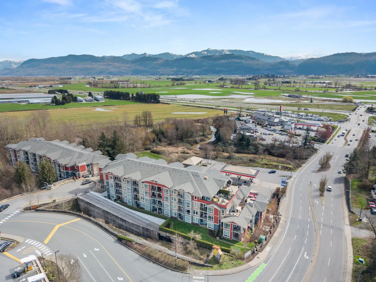 217-2242 Whatcom Road, Abbotsford, BC, V3G 0G3 - 35