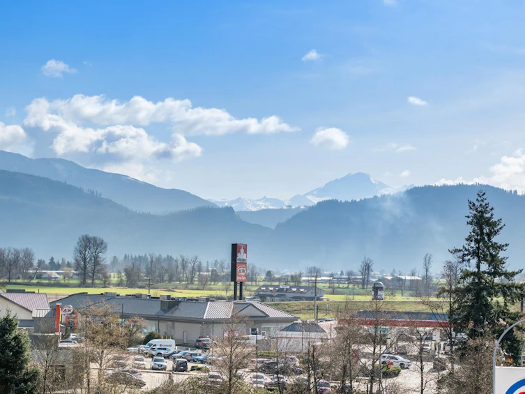 217-2242 Whatcom Road, Abbotsford, BC, V3G 0G3 - 13
