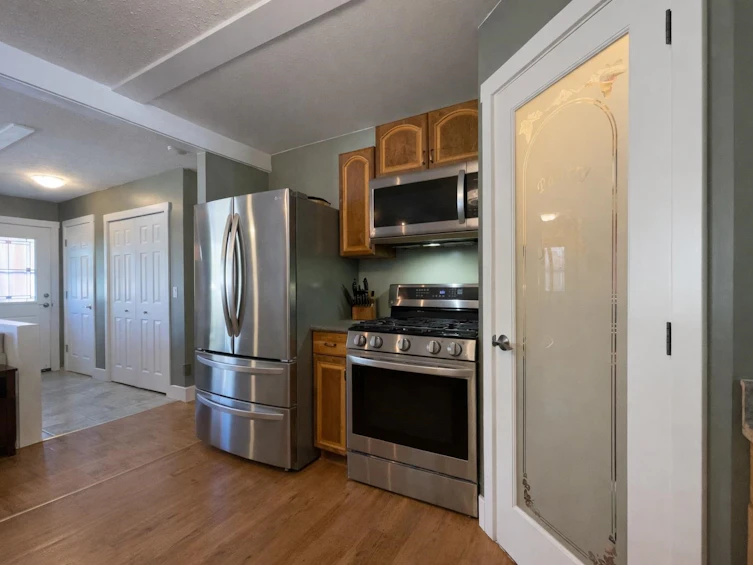 32720 Adams Avenue, Mission, BC, V2V 2S1 - 10