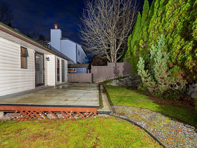 949 Lynwood Avenue, Port Coquitlam, BC, V3B 6J7 - 25