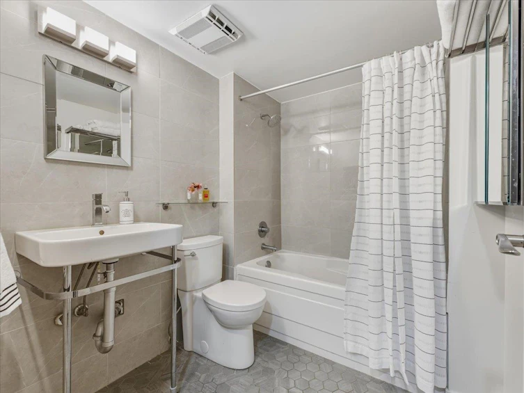 205-2438 Heather Street, Vancouver, BC, V5Z 3H9 - 8