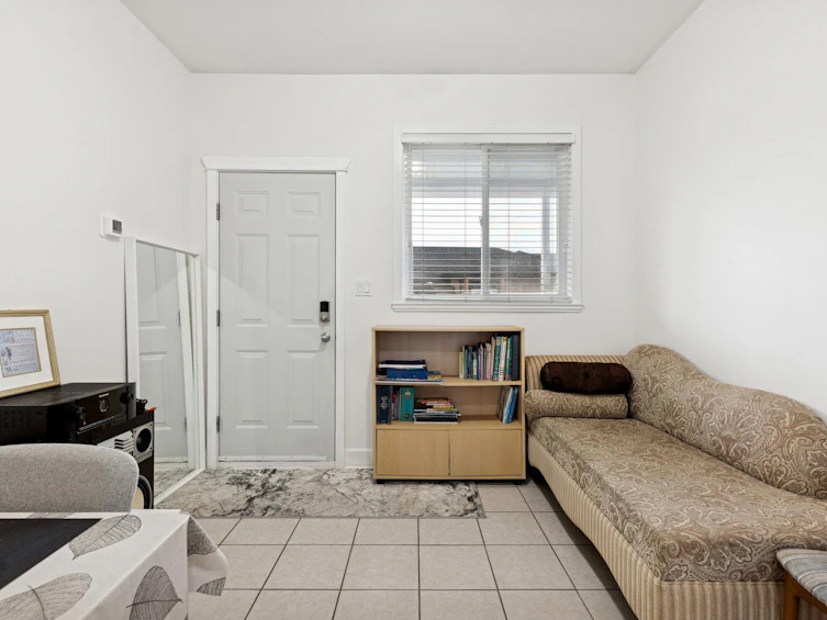 8771 No. 2 Road, Richmond, BC, V7C 3M4 - 33