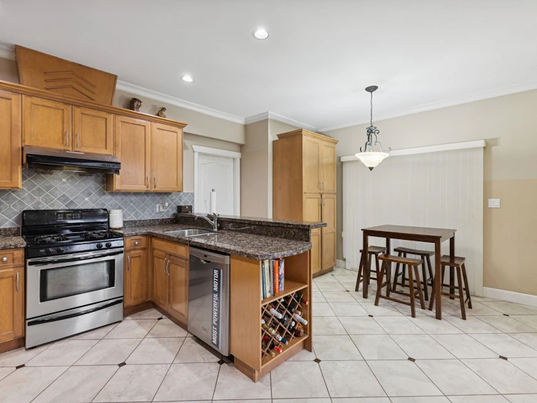 8771 No. 2 Road, Richmond, BC, V7C 3M4 - 14