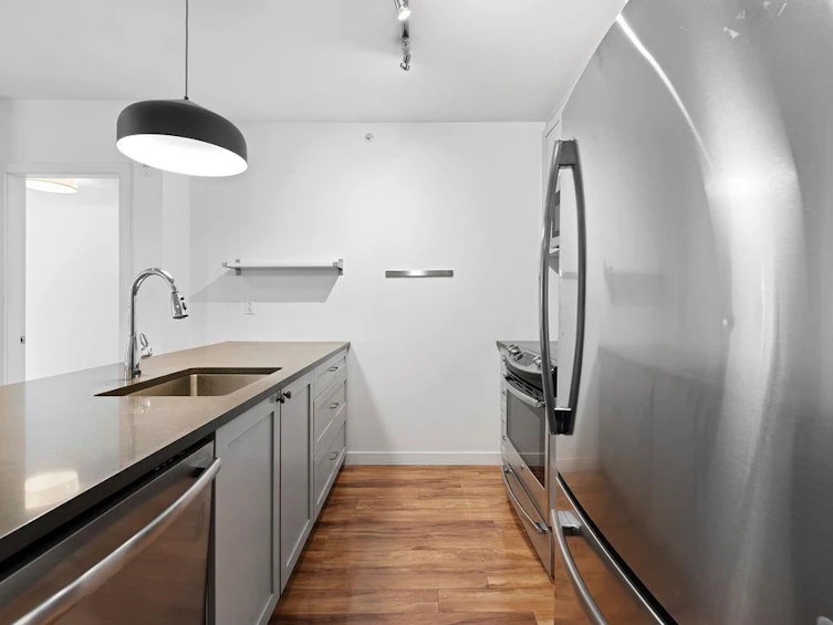 317-289 E 6th Avenue, Vancouver, BC, V5T 0E9 - 6