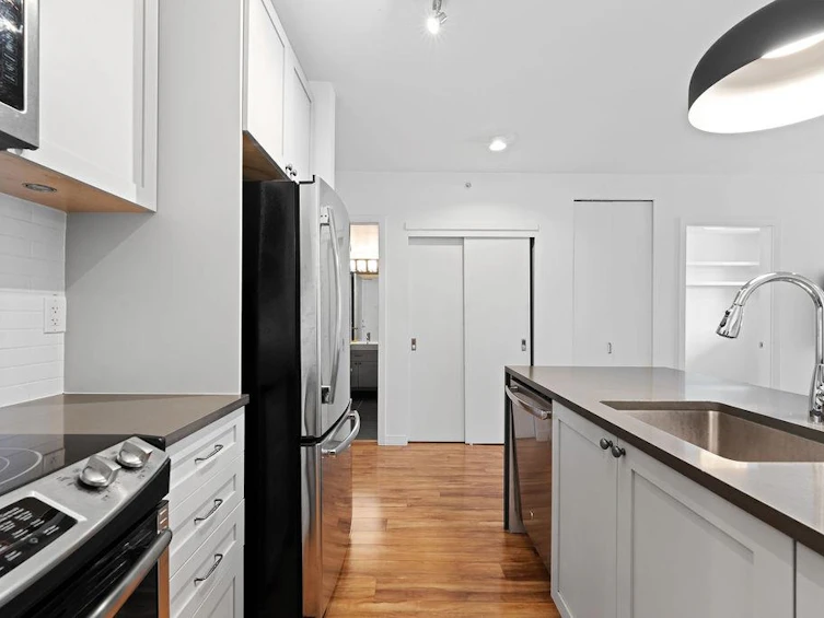 317-289 E 6th Avenue, Vancouver, BC, V5T 0E9 - 8