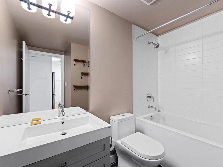 317-289 E 6th Avenue, Vancouver, BC, V5T 0E9 - 11