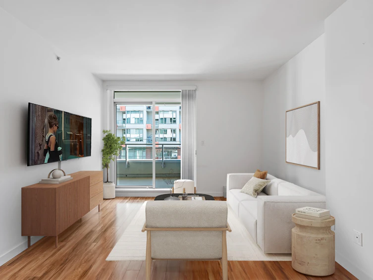 317-289 E 6th Avenue, Vancouver, BC, V5T 0E9 - 3