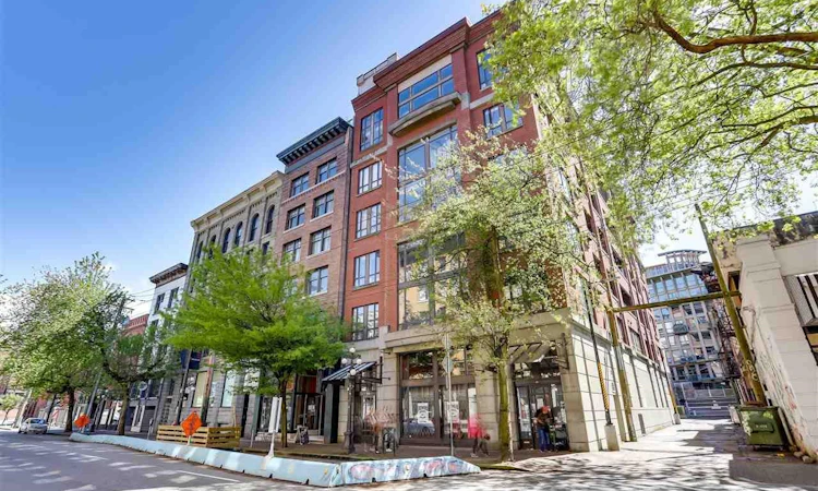 501-28 Powell Street