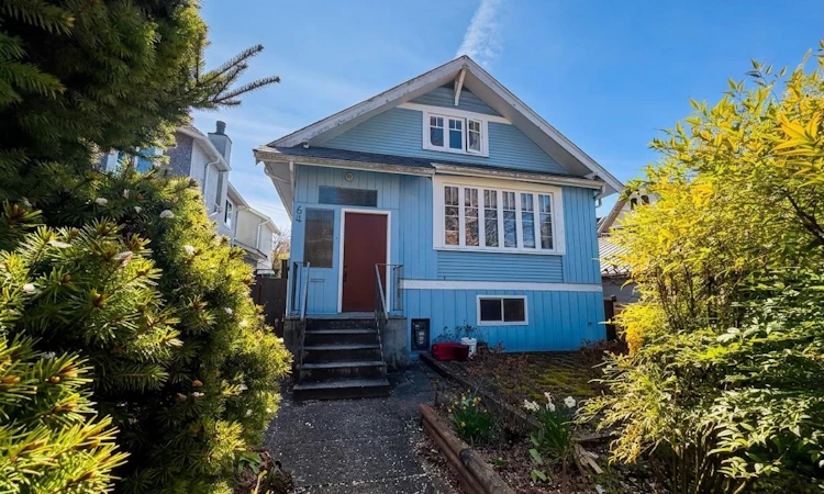64 W 14th Avenue
