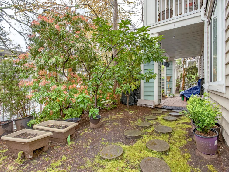 1-123 Seventh Street, New Westminster, BC, V3M 6Y2 - 32