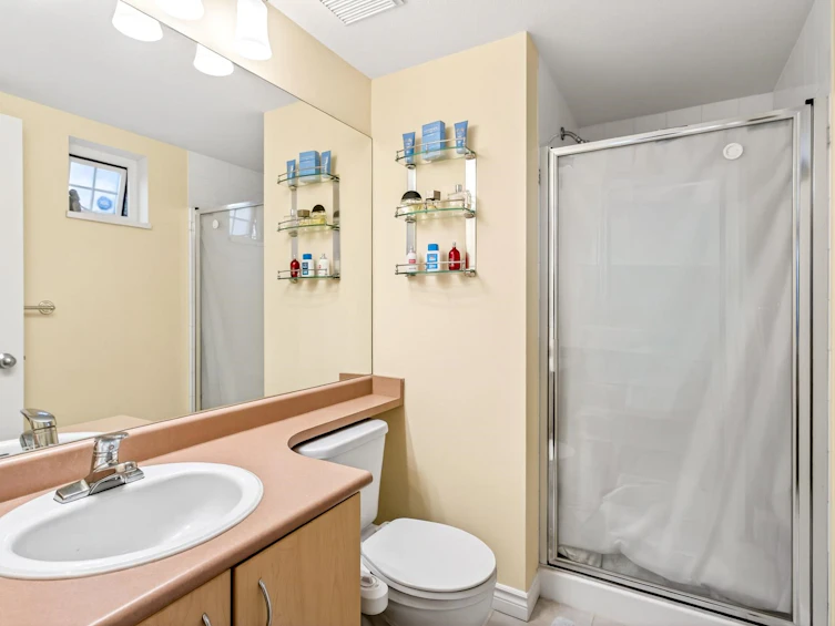 1-123 Seventh Street, New Westminster, BC, V3M 6Y2 - 19