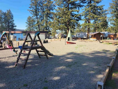 LOT 101-4435 Fircrest Road - 3