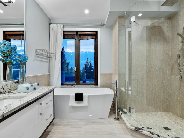 2052 Inglewood Avenue, West Vancouver, BC, V7V 1Z4 - 27