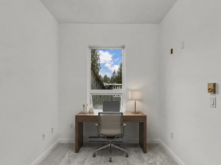 206-3151 Connaught Crescent, North Vancouver, BC, V7R 4X6 - 14
