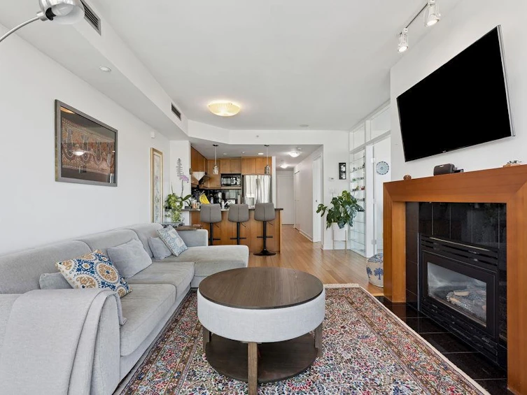 1202-1680 Bayshore Drive, Vancouver, BC, V6G 3H6 - 6
