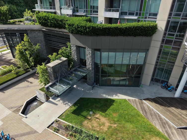 1804-680 Seylynn Crescent, North Vancouver, BC, V7J 0B5 - 38