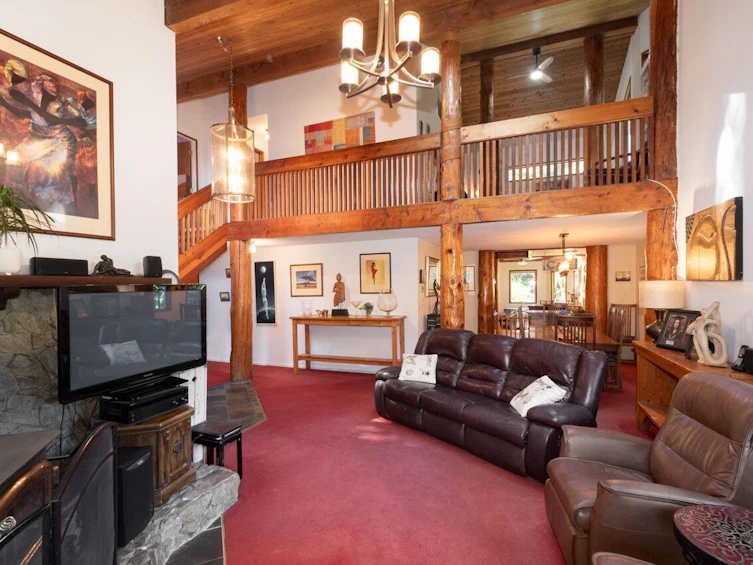 574 Cowan Road, Bowen Island, BC, V0N 1G2 - 4
