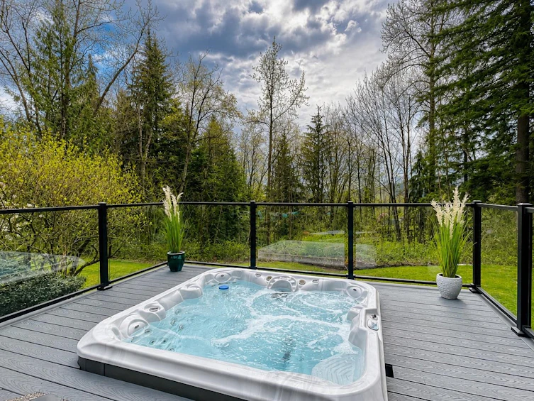 32744 Richards Avenue, Mission, BC, V2V 7E7 - 32