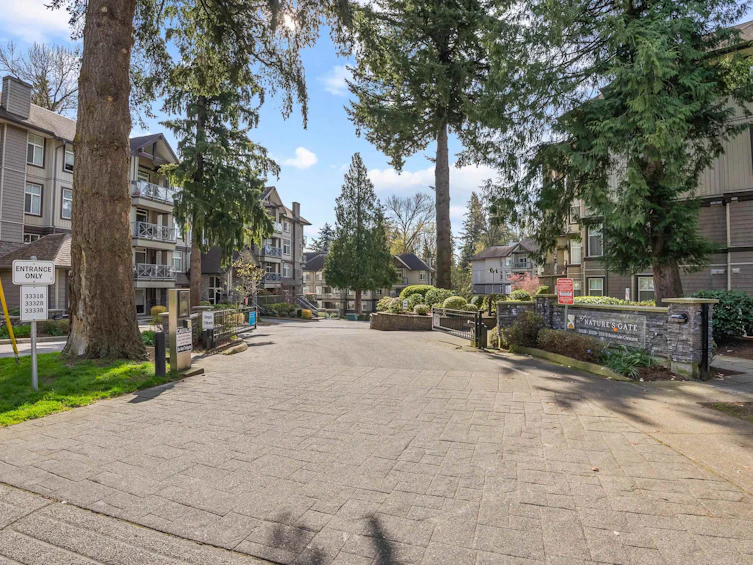 315-33318 E Bourquin Crescent, Abbotsford, BC, V2S 0A6 - 24