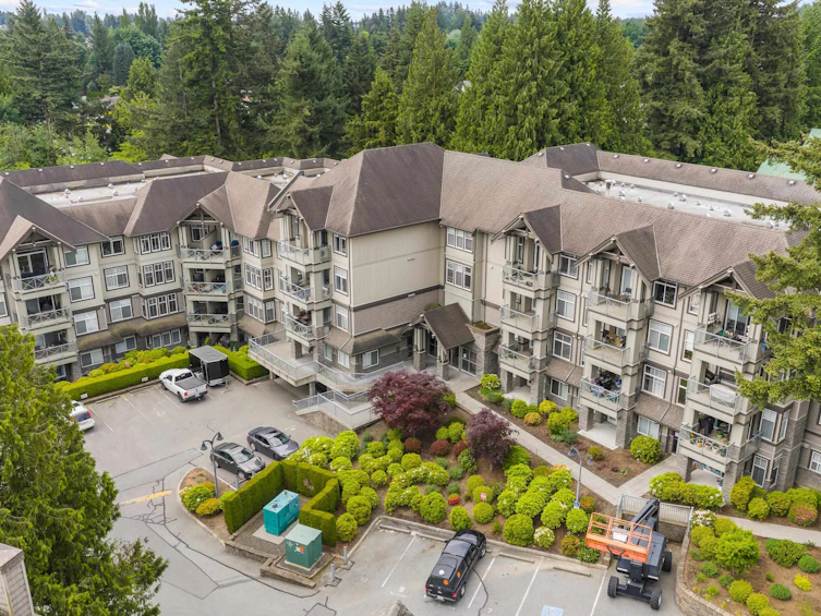 315-33318 E Bourquin Crescent, Abbotsford, BC, V2S 0A6
