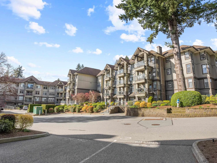 315-33318 E Bourquin Crescent, Abbotsford, BC, V2S 0A6 - 26