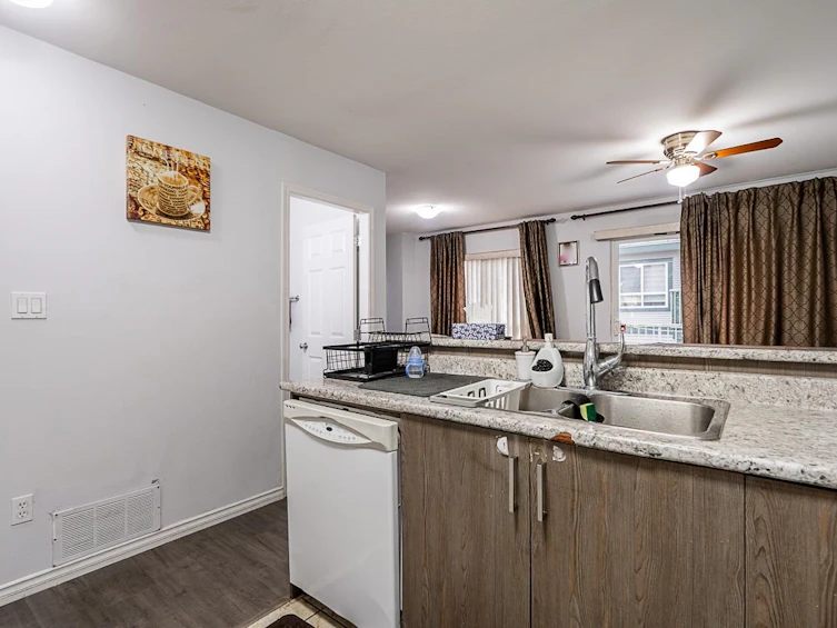 35-12730 66 Avenue, Surrey, BC, V3W 1P3 - 11