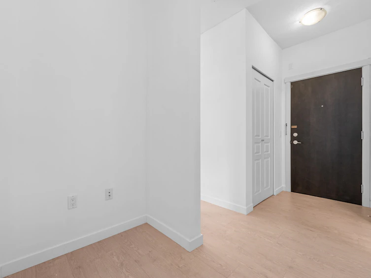 237-9388 Mckim Way, Richmond, BC, V6X 0J7 - 16