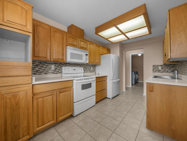 1A-2725 Fuller Street, Abbotsford, BC, V2S 3K2 - 11