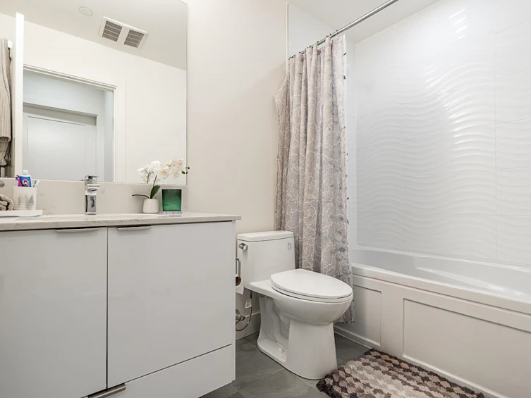 B315-8447 202 Street, Langley, BC, V2Y 4K2 - 22