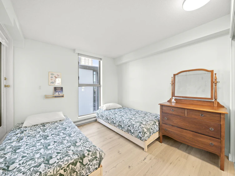 303-1633 W 8th Avenue, Vancouver, BC, V6J 5H7 - 13