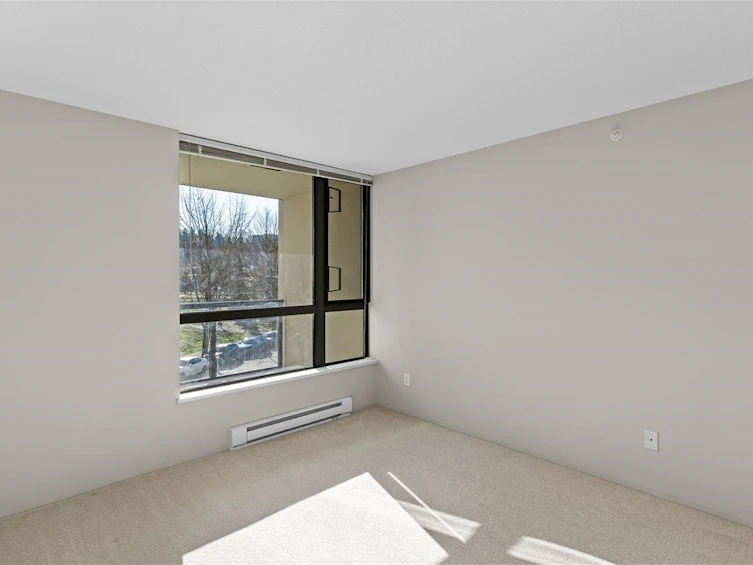 303-3588 Crowley Drive, Vancouver, BC, V5R 6H3 - 13