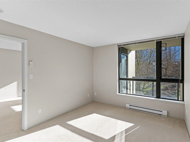 303-3588 Crowley Drive, Vancouver, BC, V5R 6H3 - 14