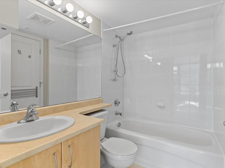 303-3588 Crowley Drive, Vancouver, BC, V5R 6H3 - 16