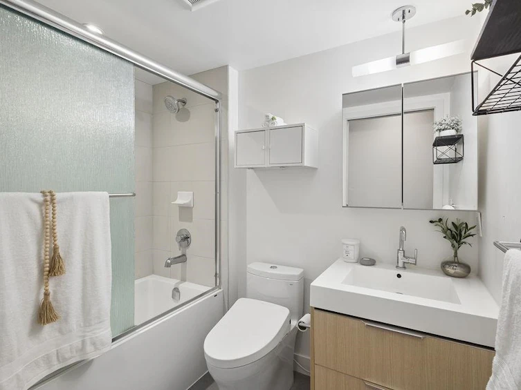 902-1325 Rolston Street, Vancouver, BC, V6B 0M2 - 22
