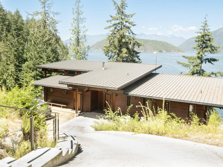 6290 Maple Road, Pender Harbour Egmont, BC, V0N 1N0 - 5