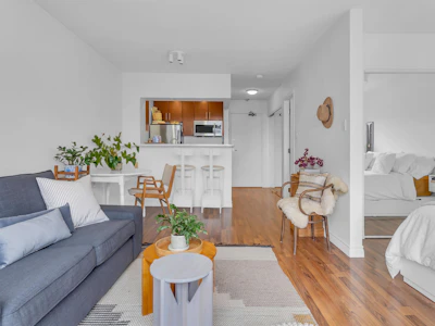 302-2330 Maple Street - 5
