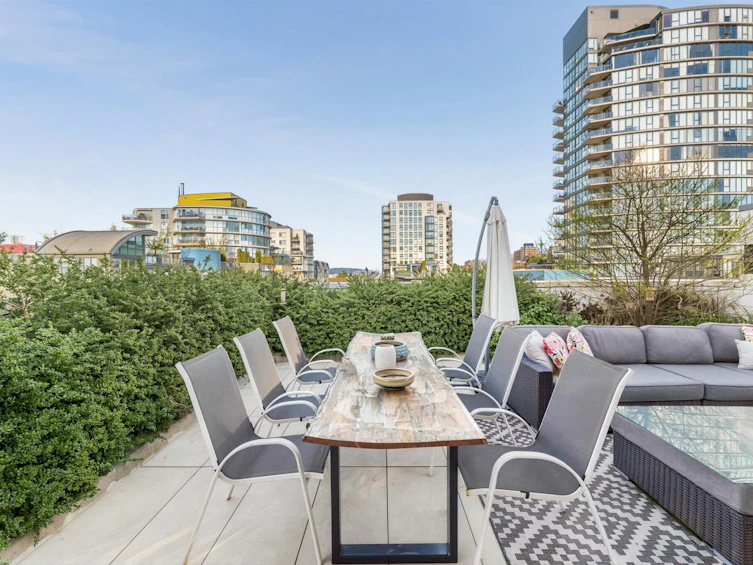 501-1510 W 6th Avenue, Vancouver, BC, V6J 1R2 - 5
