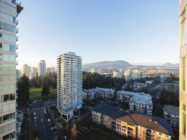 2205-3102 Windsor Gate, Coquitlam, BC, V3B 0J3 - 25