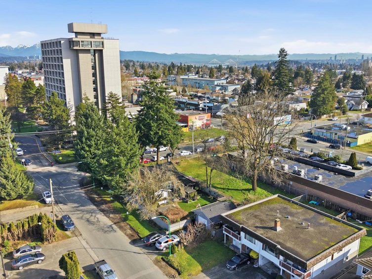 7217 Mary Avenue, Burnaby, BC, V5E 3K6 - 32