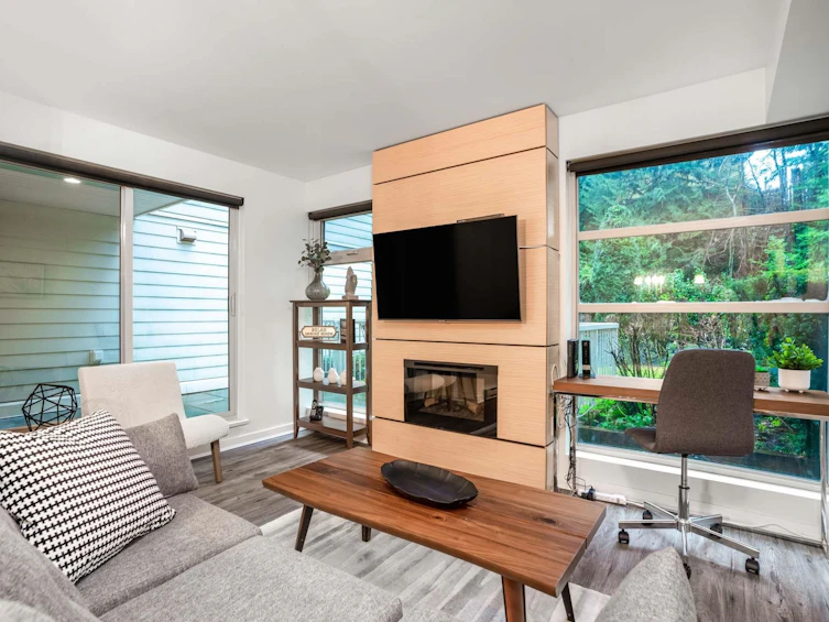 104-2832 Capilano Road, North Vancouver, BC, V7R 4H5 - 2