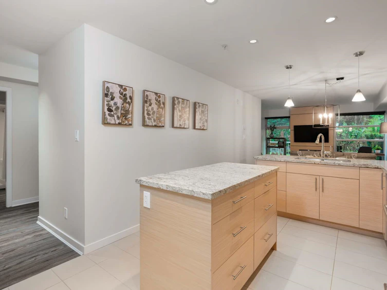 104-2832 Capilano Road, North Vancouver, BC, V7R 4H5 - 12