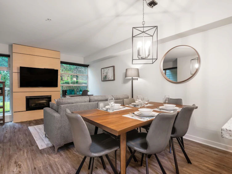 104-2832 Capilano Road, North Vancouver, BC, V7R 4H5 - 9