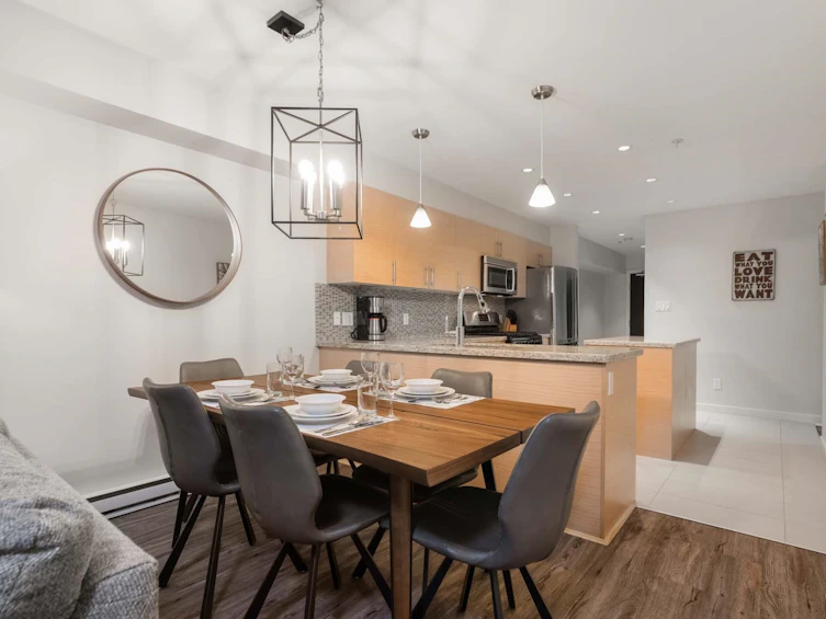 104-2832 Capilano Road, North Vancouver, BC, V7R 4H5 - 8