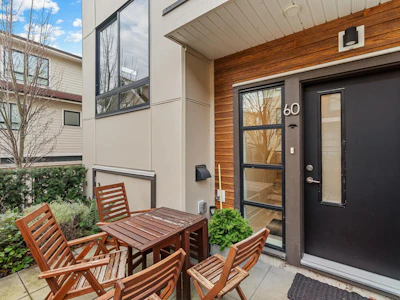 60-10199 River Drive - 2