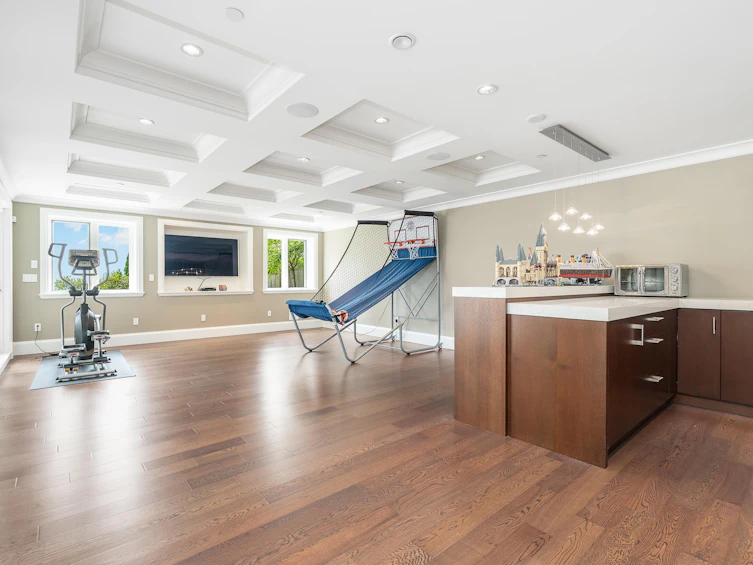 3918 Southridge Avenue, West Vancouver, BC, V7V 3J1 - 18