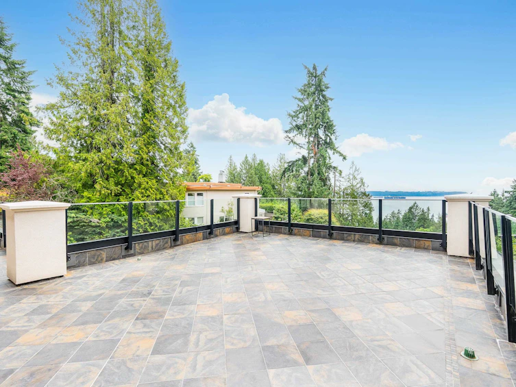 3918 Southridge Avenue, West Vancouver, BC, V7V 3J1 - 27